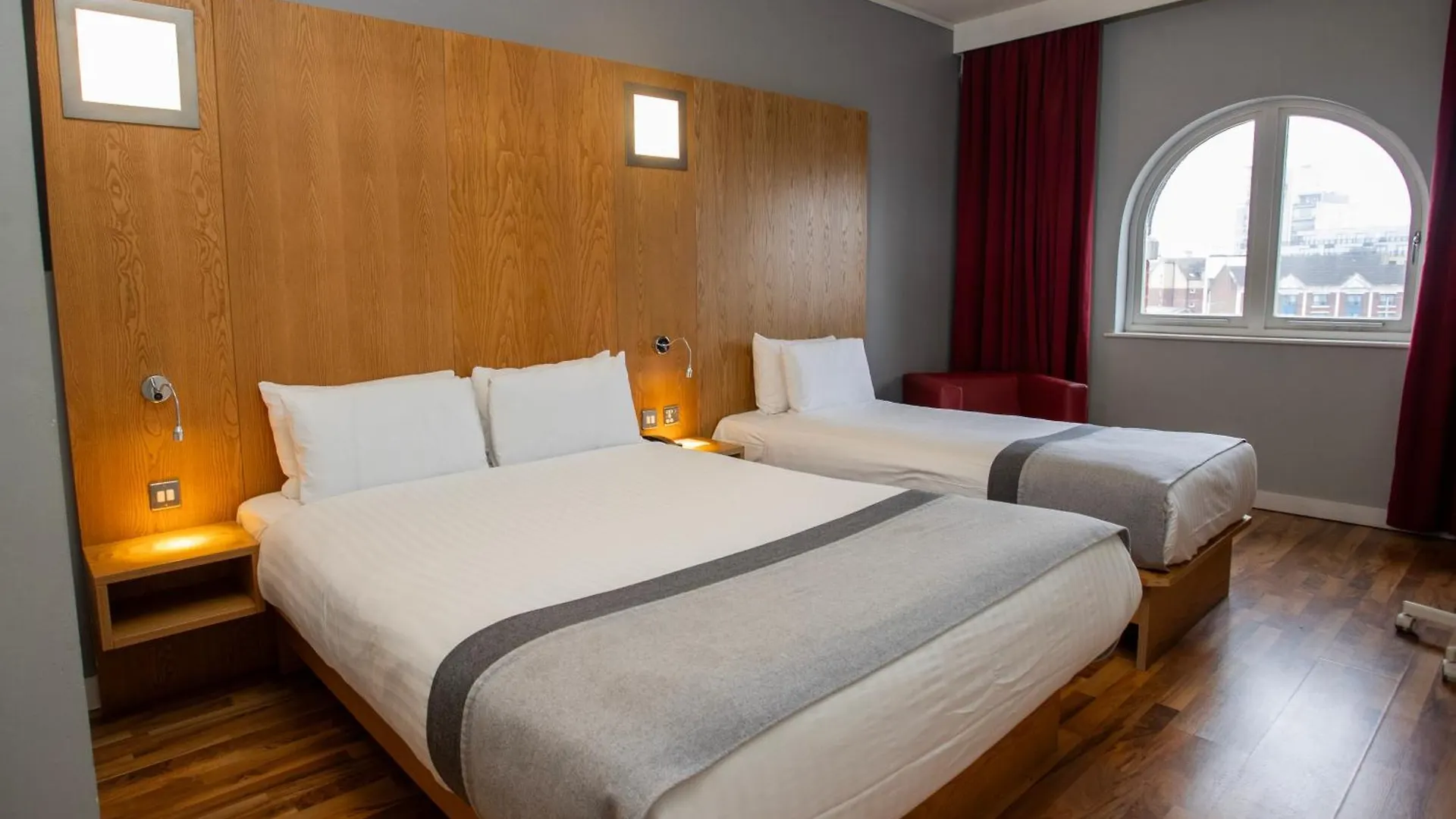 Hotel Ramada By Wyndham Belfast